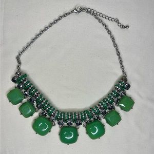 Women’s, Green and Clear Stone, 21 inch Necklace. Costume Jewelry